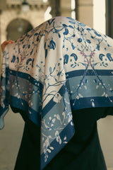 Foulard carré en satin – 110 x 110 cm (Layali) bleu Lefoulardcarré
