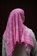 Foulard chiffon carré 110x110 cm – Rahma Lefoulardcarré