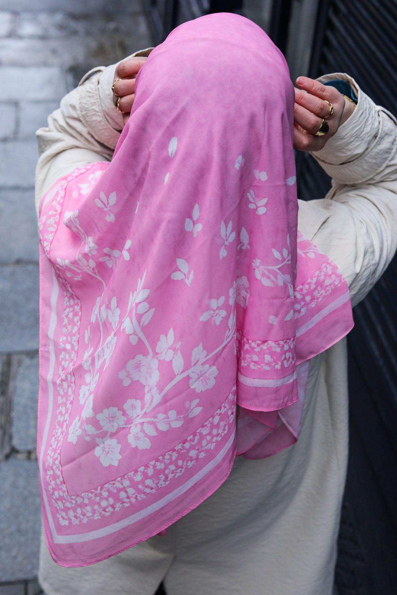 Foulard chiffon carré 110x110 cm – Rahma Lefoulardcarré