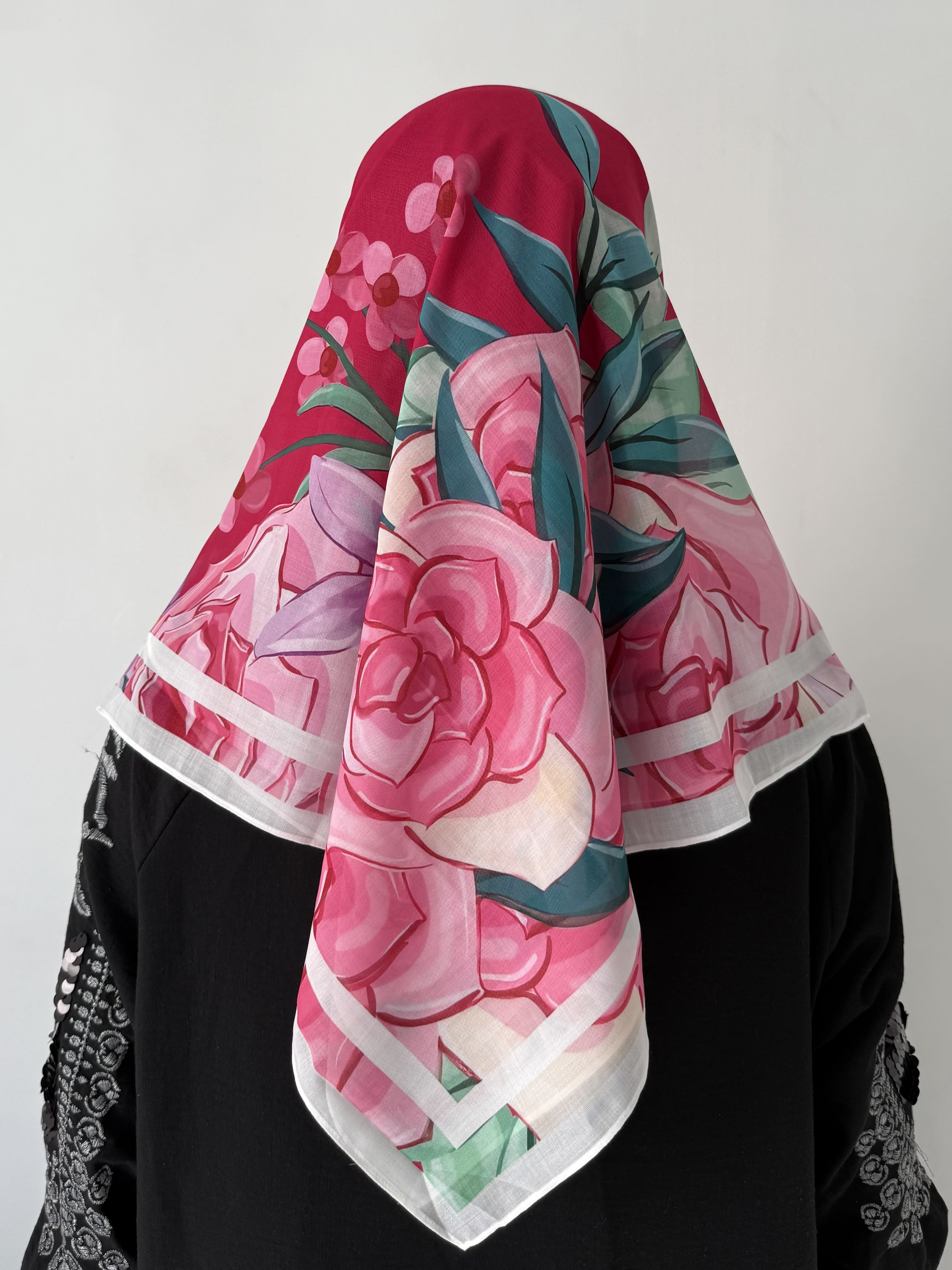 Foulard carré coton Pétale – Motif floral rose 110x110 Lefoulardcarré