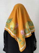 Foulard carré coton Zest – Jaune citron & feuillage 110x110 Lefoulardcarré