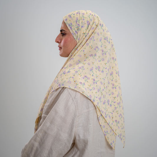 Foulard Chiffon Carré 115x115 cm – Fluidité et Grâce - Lefoulardcarré  